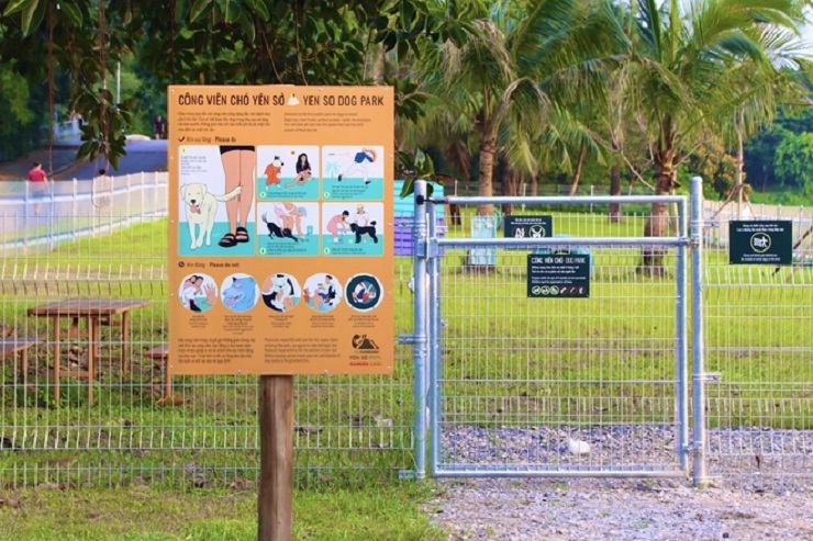 Công viên dành cho chó do ông Gabe Hernandez (người Mỹ) tài trợ xây dựng