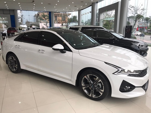 Bảng giá xe KIA K5, giá lăn bánh mới nhất nửa cuối tháng 8/2022 - 6