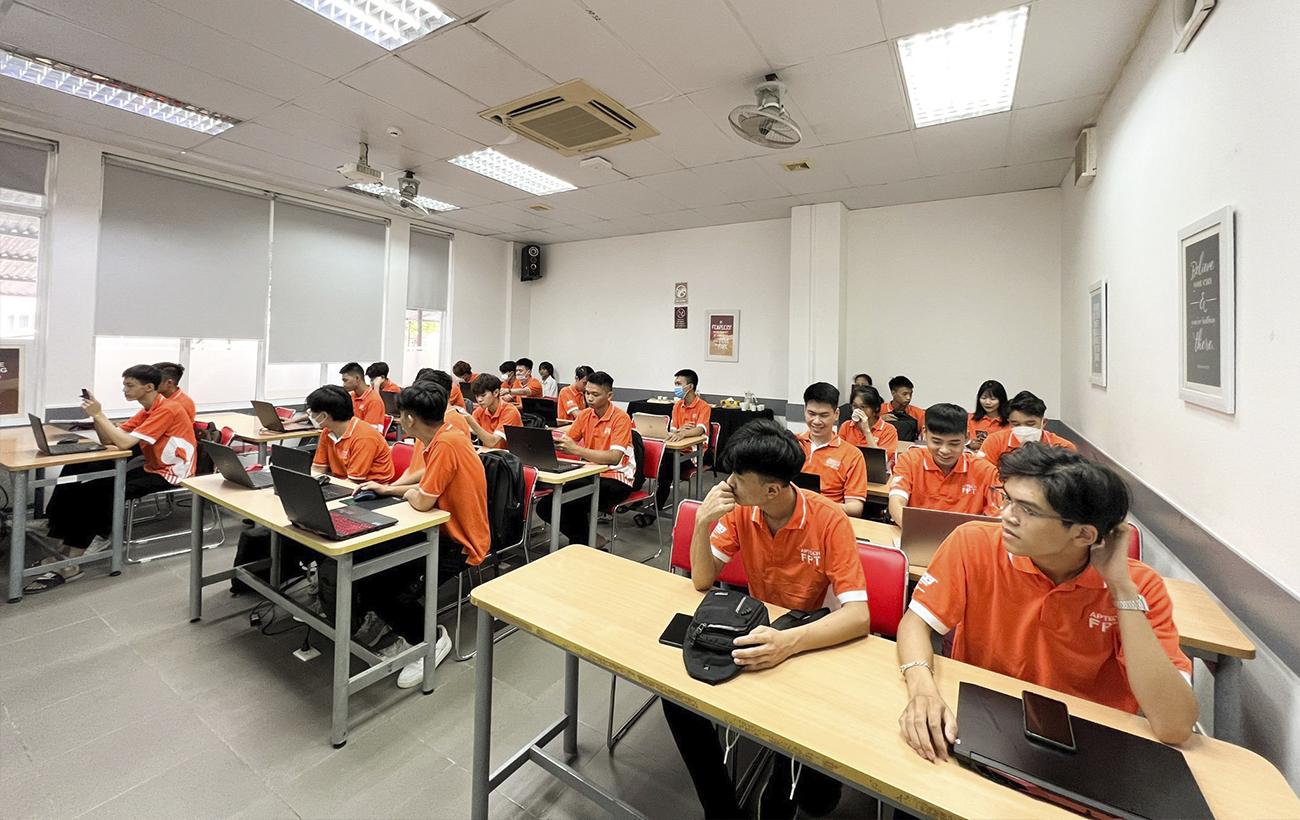 Buổi khai giảng ngày 04/08 tại cơ sở FPT Aptech Hà Nội