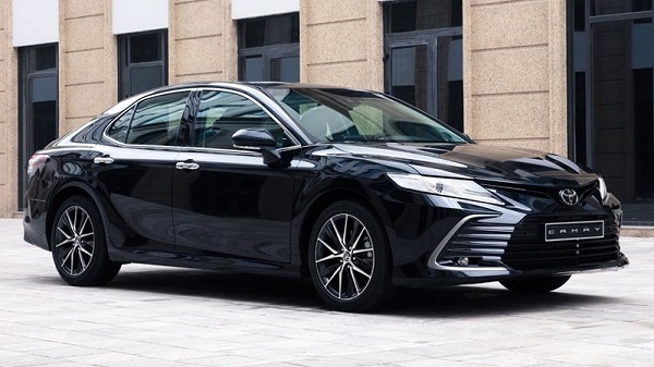 Bảng giá xe Camry của Toyota mới nhất nửa cuối tháng 8/2022 - 2