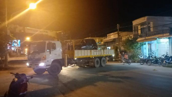 Phương tiện gây tai nạn được ngành chức năng đưa về để phục vụ công tác điều tra