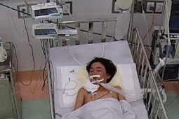 Sức khỏe đời sống - Bị rắn độc tấn công khi ngủ dưới nền nhà, cậu bé 13 tuổi nguy kịch