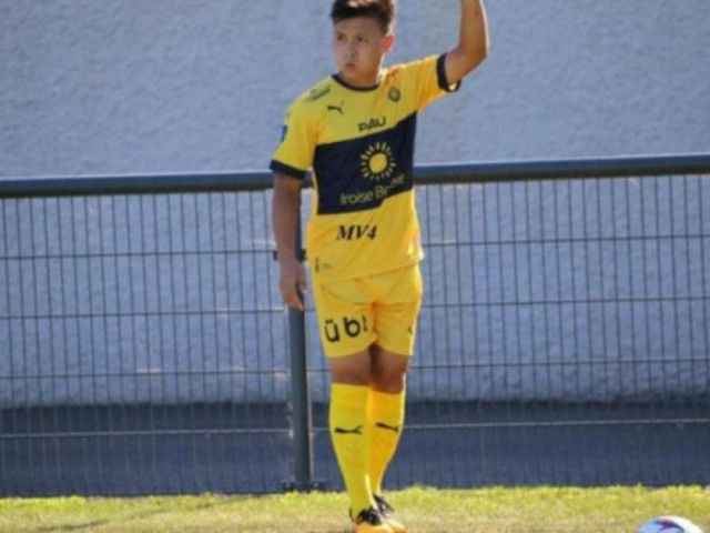 Bóng đá - Vì sao Quang Hải chưa lần nào được "ăn hết bát cơm" tại Pau FC?