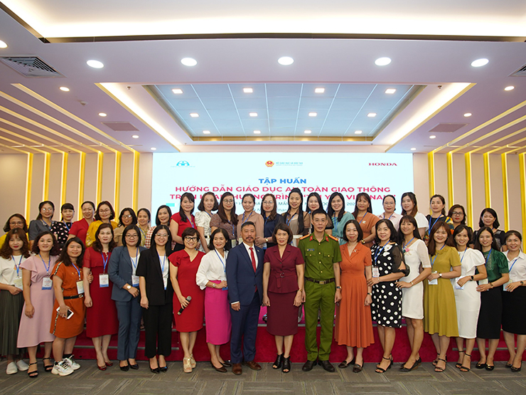 Giáo dục - du học - Honda Việt Nam tập huấn giáo dục An toàn giao thông cho Giáo viên mầm non trên 43 tỉnh thành