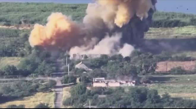 Tuy nhiên bất chấp những nỗ lực đáng
kể mà Ukraine được cho là đã thực hiện nhằm định hình một chiến
trường tương lai theo hướng có lợi cho mình, cuộc phản công như
tuyên bố của Ukraine dường như đang gặp phải những trở ngại
lớn.