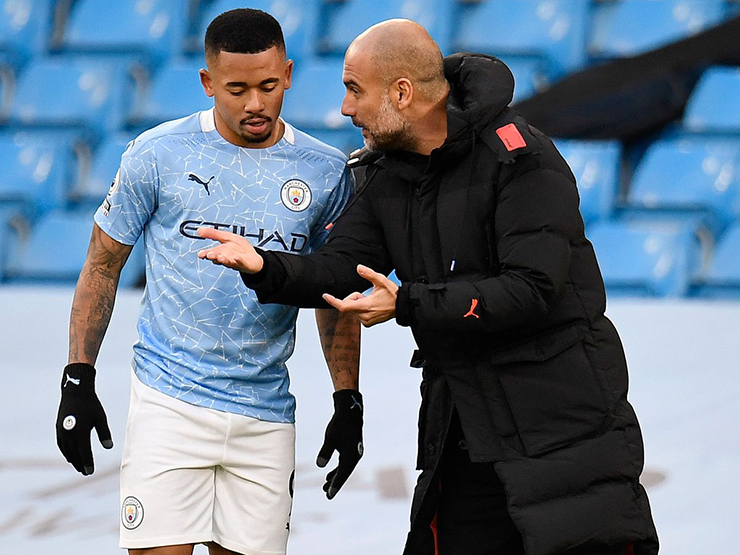 Bóng đá - Tin mới nhất bóng đá tối 19/8: Ronaldinho trách Pep Guardiola không tin tưởng Jesus