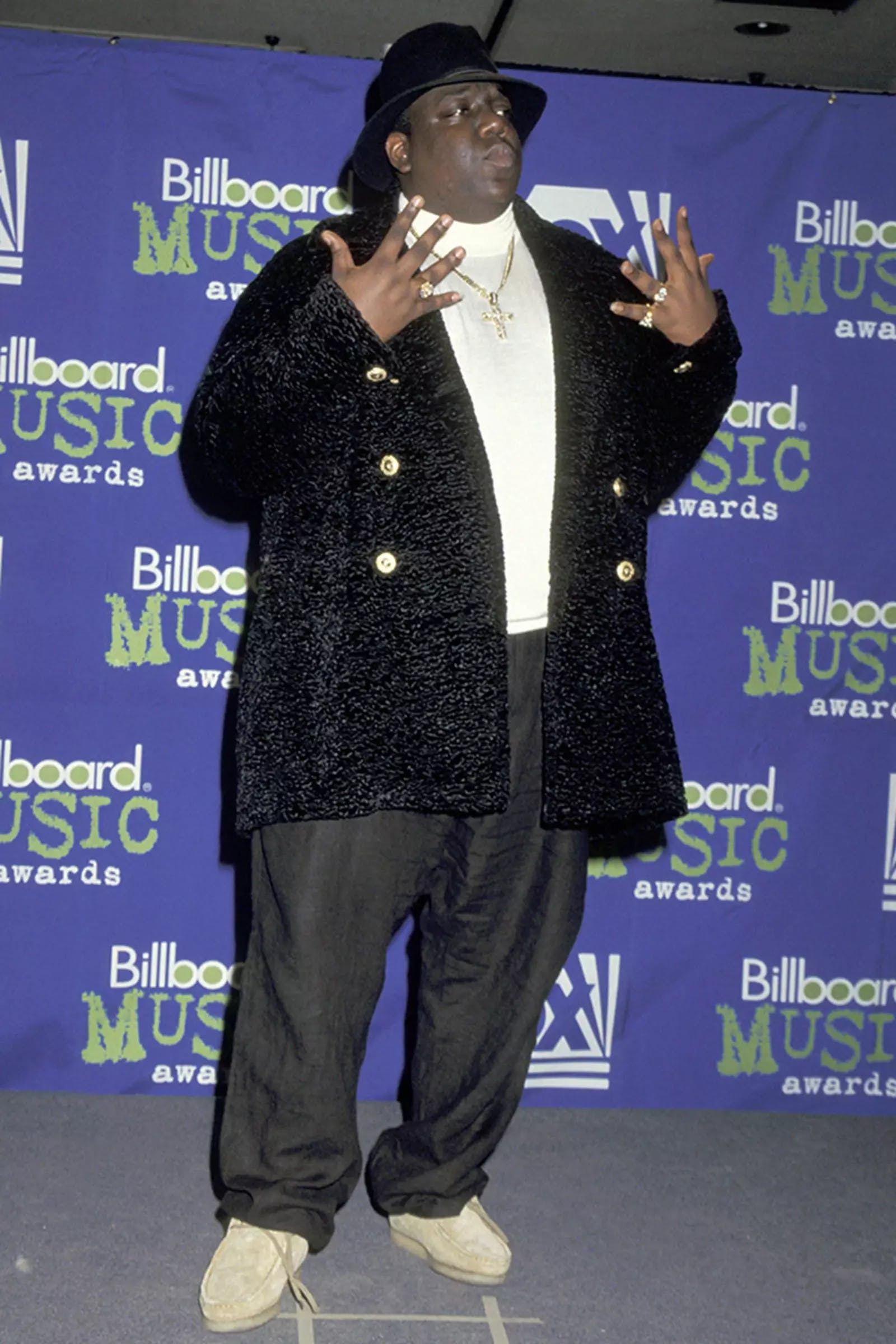 8 đôi giày thể thao kinh điển gắn liền với hip hop - 5