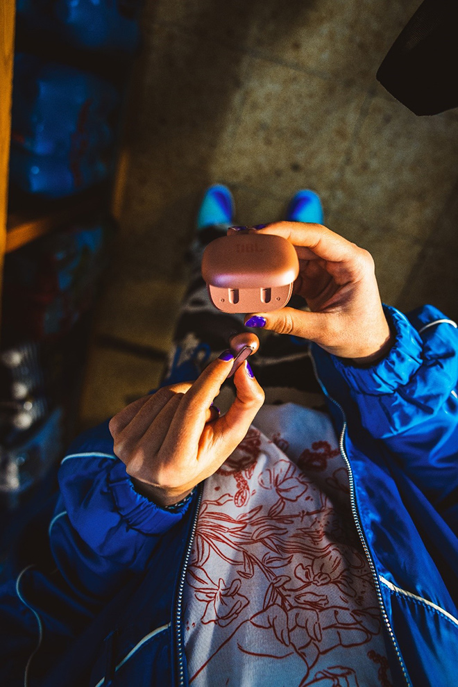 Driver của JBL Live Pro 2 TWS có kích thước 11mm có thể nói là lớn nhất hiện nay trên thị trường tai nghe true wireless.