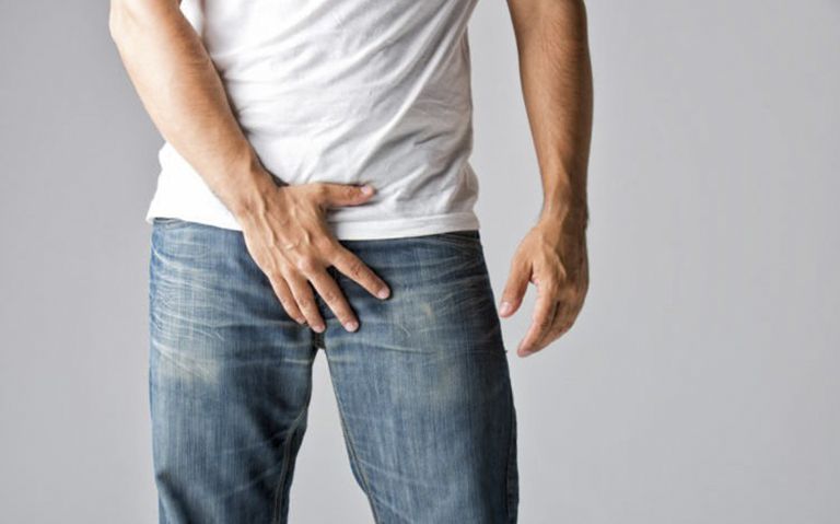 Không chỉ do viêm bàng quang, 5 lý do này cũng gây tiểu buốt, tiểu rát - 2