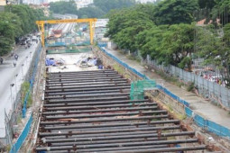 Tin tức trong ngày - Nhà dân 'nứt toác' bên dự án metro Hà Nội: Chủ đầu tư lý giải gì?