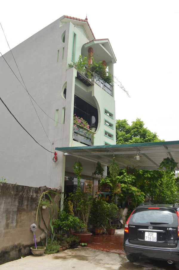 Khung cảnh ngôi nhà nhỏ thanh bình của chàng ca sĩ nghèo "tay trắng đi lên" từ dòng nhạc sến - 4