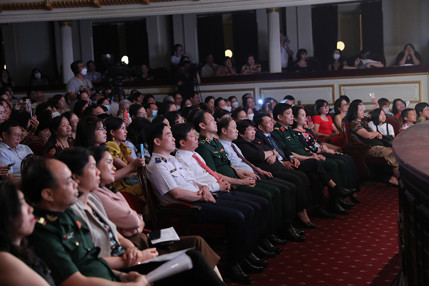 Chương trình giao lưu nghệ thuật: Tự hào “Mùa thu độc lập” năm ấy - 1