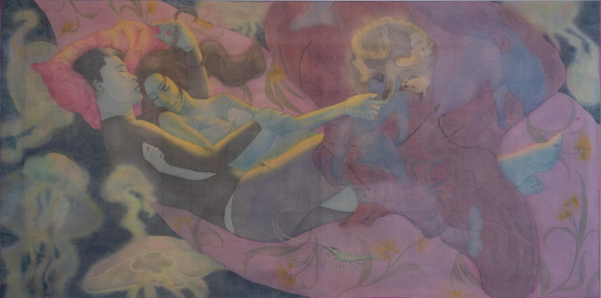 Họa sĩ trẻ vẽ tranh nude trên nền lụa mỏng - 6