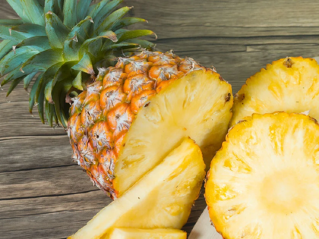 Sức khỏe đời sống - Công dụng tuyệt vời của quả dứa