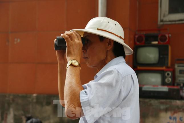 Chiêm ngưỡng hàng trăm món đồ cổ ở khu chợ 'có 1 không 2' tại thành phố Vinh - 12