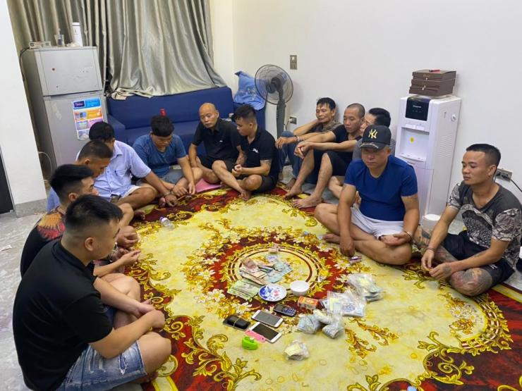 Pháp luật - "Trùm cờ bạc" thuê "tay chân số má" vận hành sới bạc cực kỳ tinh vi