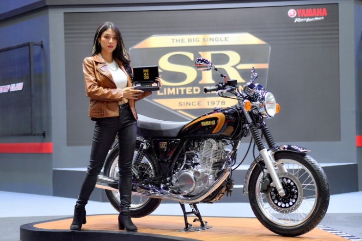 Phát mê xế nổ cổ điển Yamaha SR400 Limited Edition - 2
