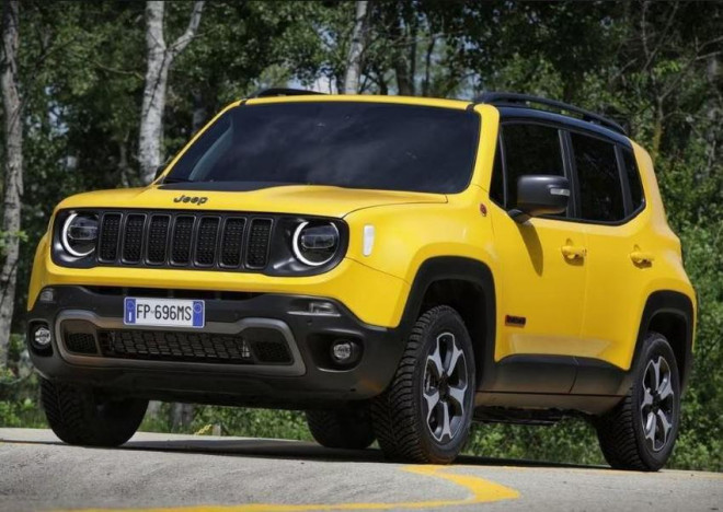 Jeep Renegade (Từ 24,695 đô la). Ảnh: Hotcars.