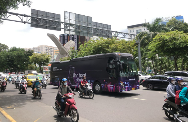 Samsung chơi lớn với Z Bus: “Bắt” ngay chiếc bus đang hot này để tham gia vào thế giới linh hoạt của riêng bạn - 1