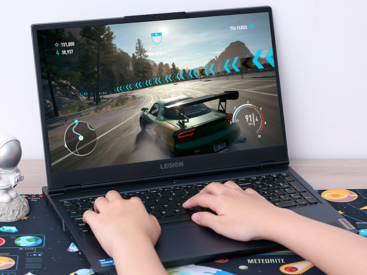 Thời trang Hi-tech - Vì sao Lenovo luôn trong top laptop bán chạy cho sinh viên?