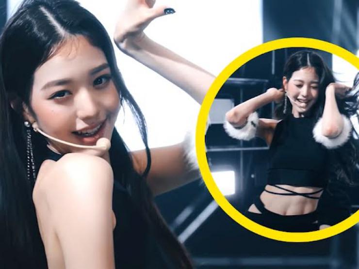 Làm đẹp - "Hiện tượng nhan sắc tuổi 15" sở hữu cơ bụng 1-1 sắc nét như kẻ vẽ