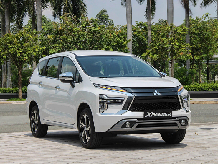 Giá xe Mitsubishi Xpander lăn bánh tháng 8/2022, tặng Camera lùi