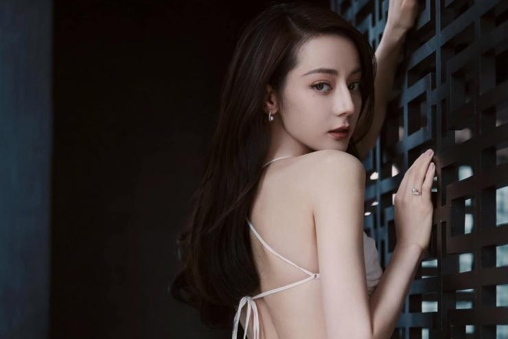 Nguyên tắc thời trang của Địch Lệ Nhiệt Ba