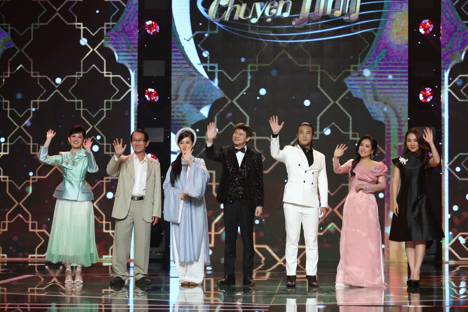 Tuổi 82, nhạc sĩ “Hoa mười giờ” tiết lộ có “tình nhân” mới - 1