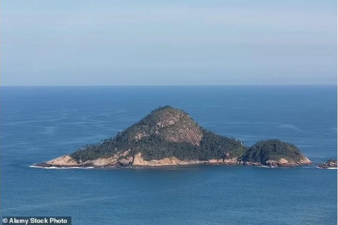 Người đàn ông 51 tuổi dạt vào đảo Palmas. Ảnh: Alamy