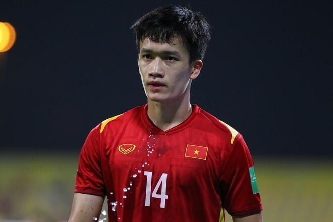 Hoàng Đức trong màu áo đội tuyển Việt Nam