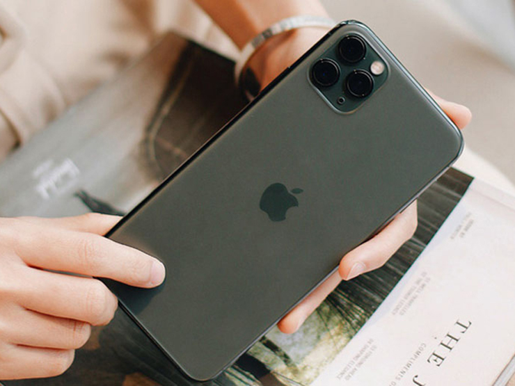 Doanh số iPhone tại Việt Nam tăng chóng mặt