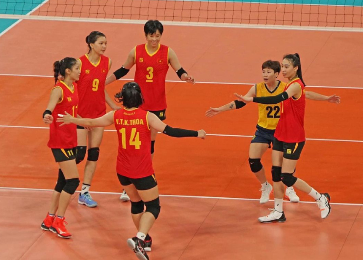 Đội tuyển nữ Việt Nam giành vé tứ kết bóng chuyền nữ châu Á 2022 đầy thuyết phục