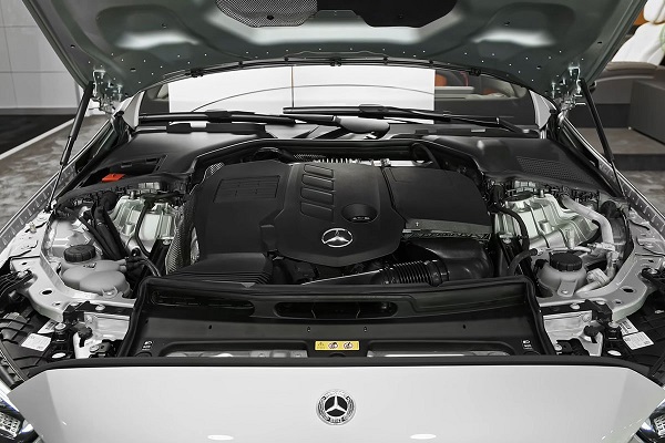Bảng giá xe Mercedes C300 AMG tháng 9/2022 cùng đánh giá chi tiết - 13
