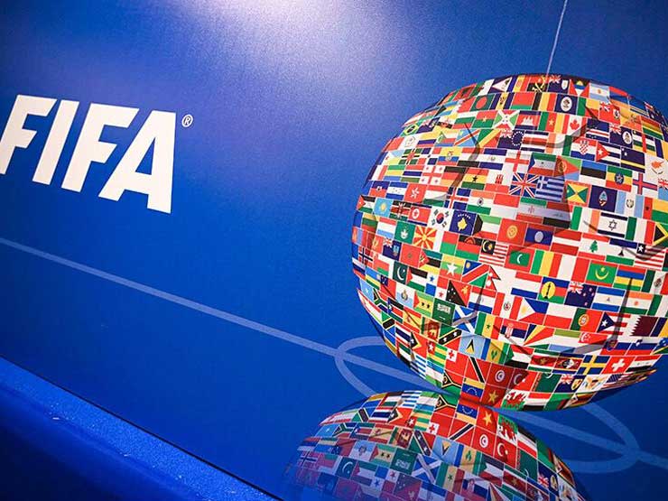Tin mới nhất bóng đá tối 25/8: Bảng xếp hạng FIFA mắc sai lầm hy hữu