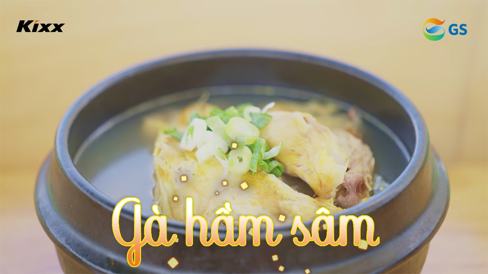 Thay cho món quà tri ân, Kixx đã mời Quang Hải cùng hai người bạn DKP và Tungage thưởng thức bữa trưa được đặc biệt chuẩn bị theo phong cách ẩm thực Hàn Quốc