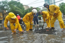 Tin tức trong ngày - Lấy ý kiến tặng huân chương Công ty thoát nước: Xem xét việc cựu Tổng giám đốc bị đi tù
