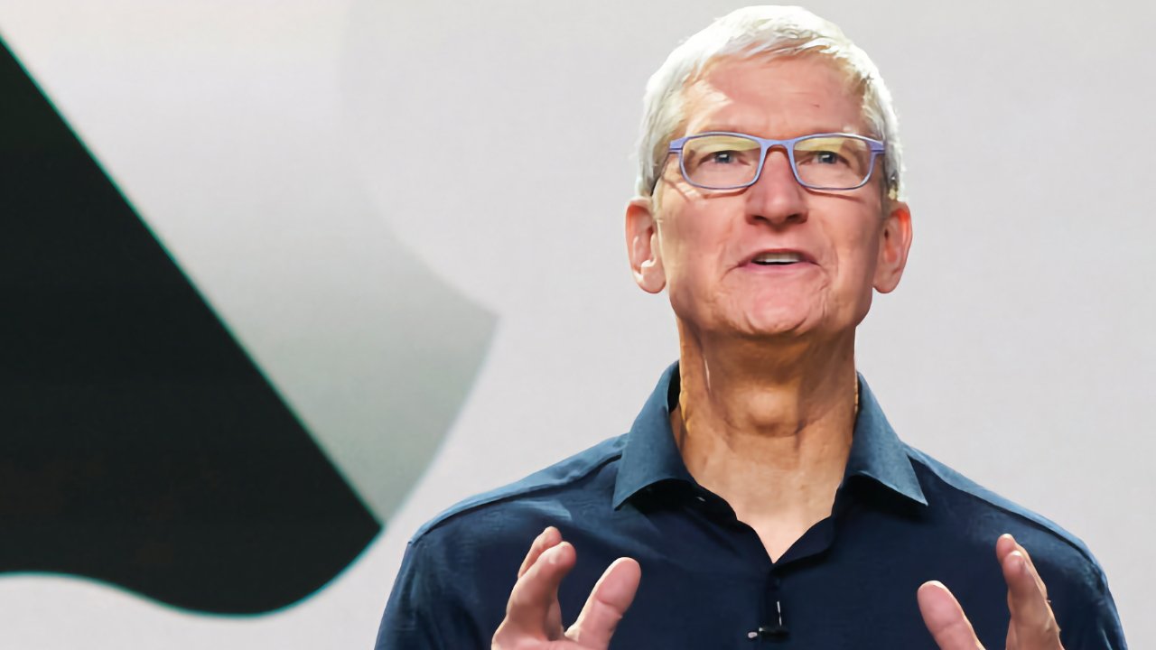 CEO Apple - Tim Cook.