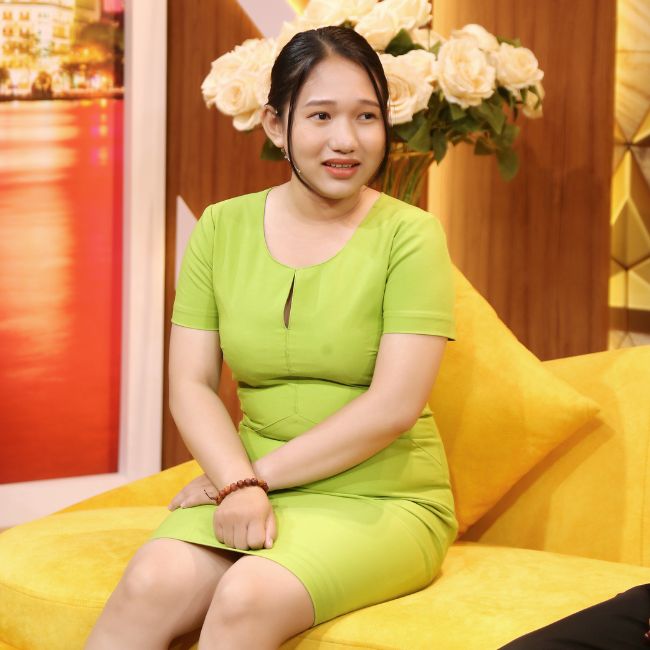 Hoàng Sơn nể phục người vợ đi nhặt phế liệu nuôi chồng xơ gan và 3 đứa con - 2