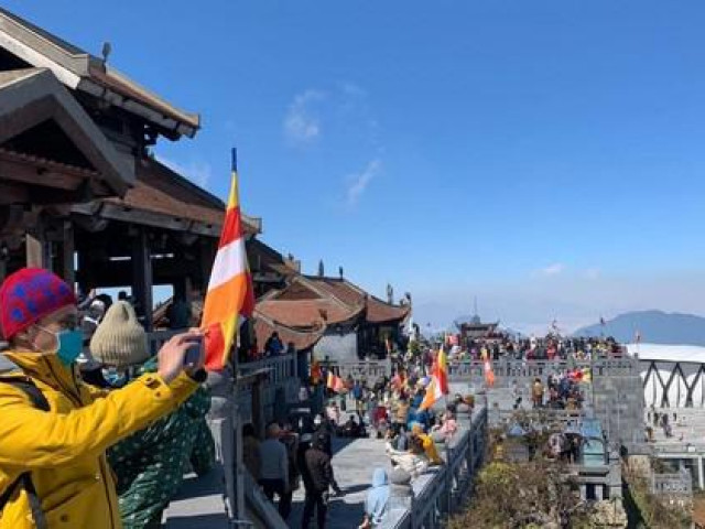 Thị trường - Tiêu dùng - Nghỉ lễ 2/9, giá phòng khách sạn tăng gấp đôi