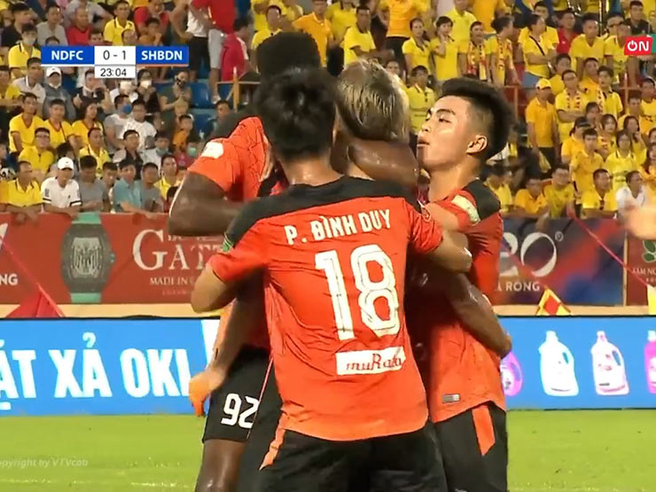 Video bóng đá Nam Định - Đà Nẵng: Thay tướng đổi vận, ngược dòng hiệp 2 (Vòng 14 V-League)