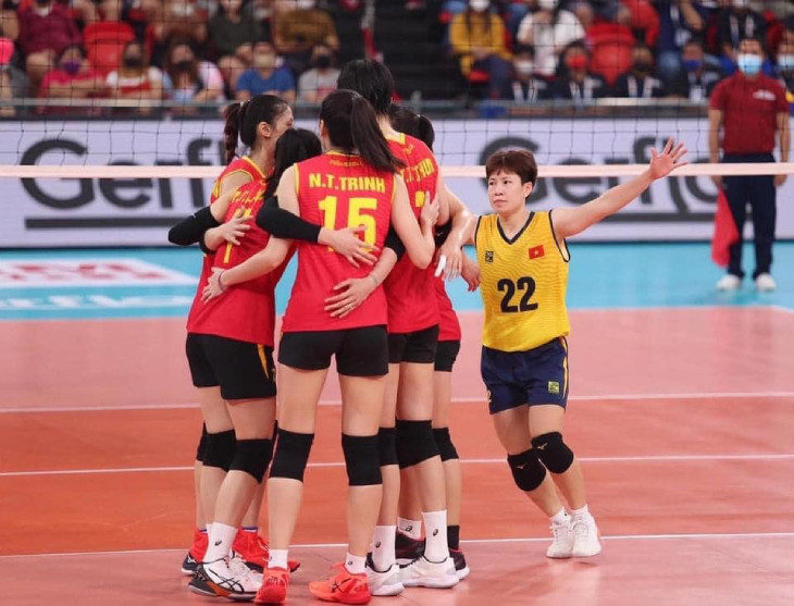 Việt Nam thua set 1 vì đỡ bước 1 chưa tốt