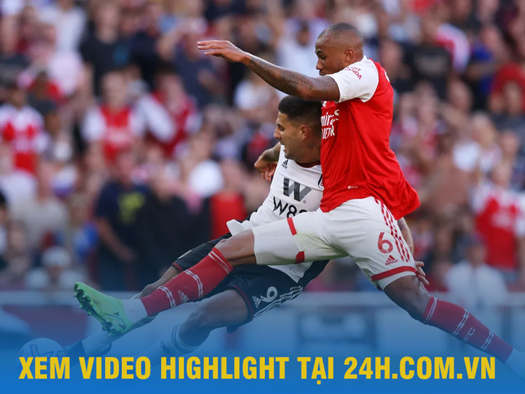 Bóng đá - Video bóng đá Arsenal - Fulham: Hiệp 2 bùng nổ, "tội đồ" hóa anh hùng (Xem video highlight tại 24h.com.vn)