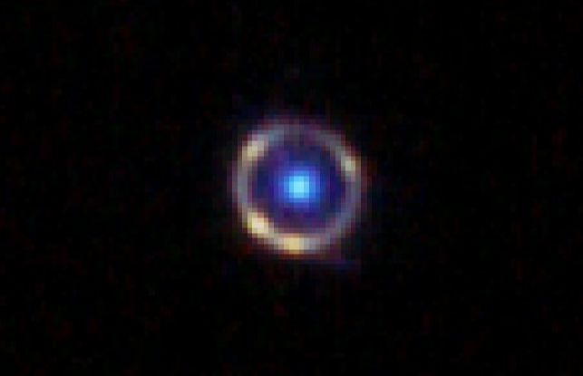 "Chiếc nhẫn Einstein" mà James Webb vừa chụp được - Ảnh: JWST/MAST; Spaceguy44/Reddit