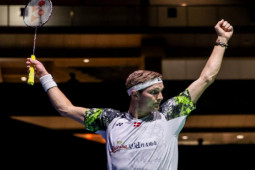 Thể thao - "Siêu nhân" 1m94 Axelsen vô địch cầu lông thế giới, kính nể Lin Dan
