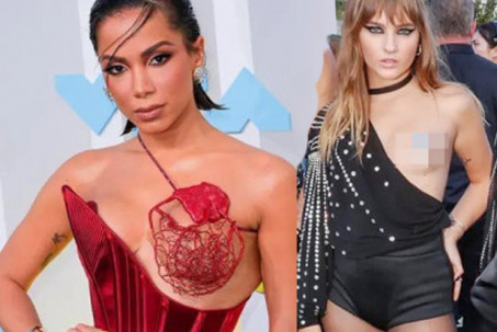 Nữ rocker để lộ một bên ngực trần tại MTV Video Music Awards 2022