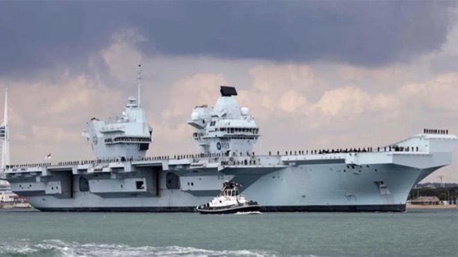 HMS Prince of Wales gặp sự cố khiến tàu phải neo tại chỗ kể từ ngày 27/8.