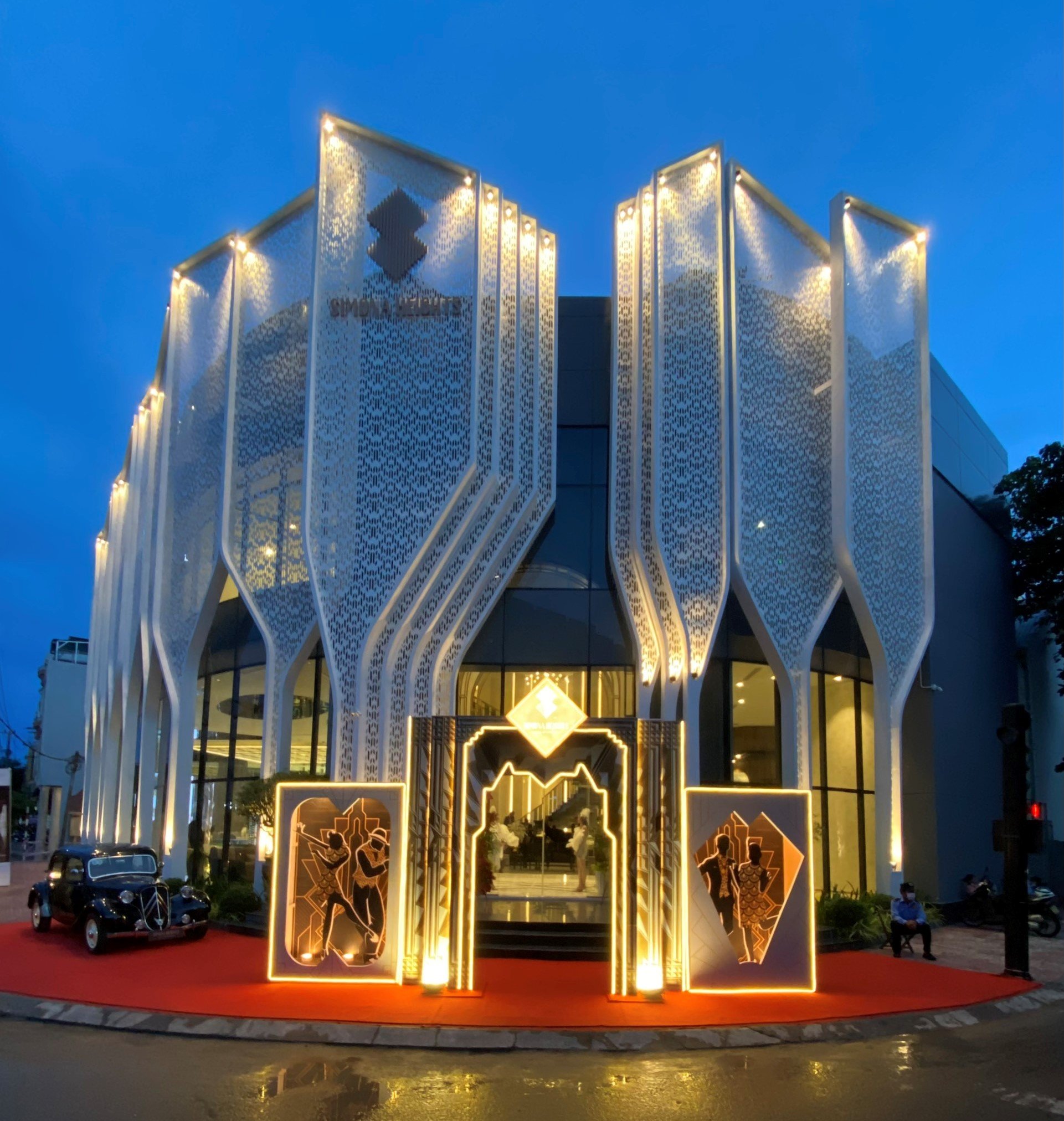 Simona Heights Sales Gallery tọa lạc tại địa chỉ 129 Trần Hưng Đạo, phường Lê Lợi, TP Quy Nhơn, Bình Định.