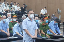 Tin tức trong ngày - Tuyên án cựu bí thư Bình Dương Trần Văn Nam và đồng phạm trong vụ án "đất vàng"