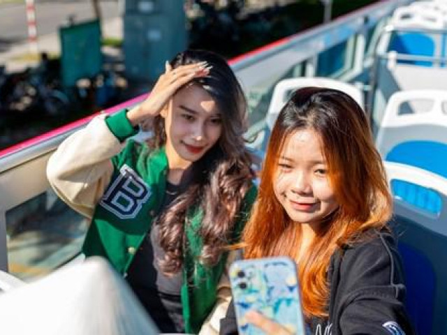 Du lịch - Hệ thống xe buýt 2 tầng chuẩn quốc tế đầu tiên phục vụ du khách tại Huế có gì đặc biệt?