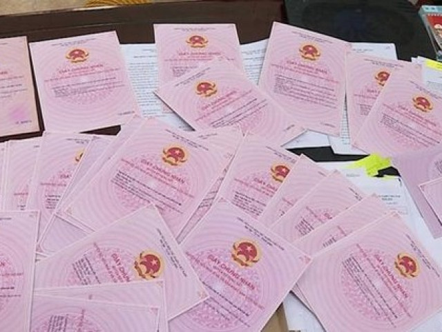 Kinh doanh - Trong ‘cơn sốt’ đất ở Quảng Trị, phát hiện nhiều sổ đỏ giả cực tinh vi